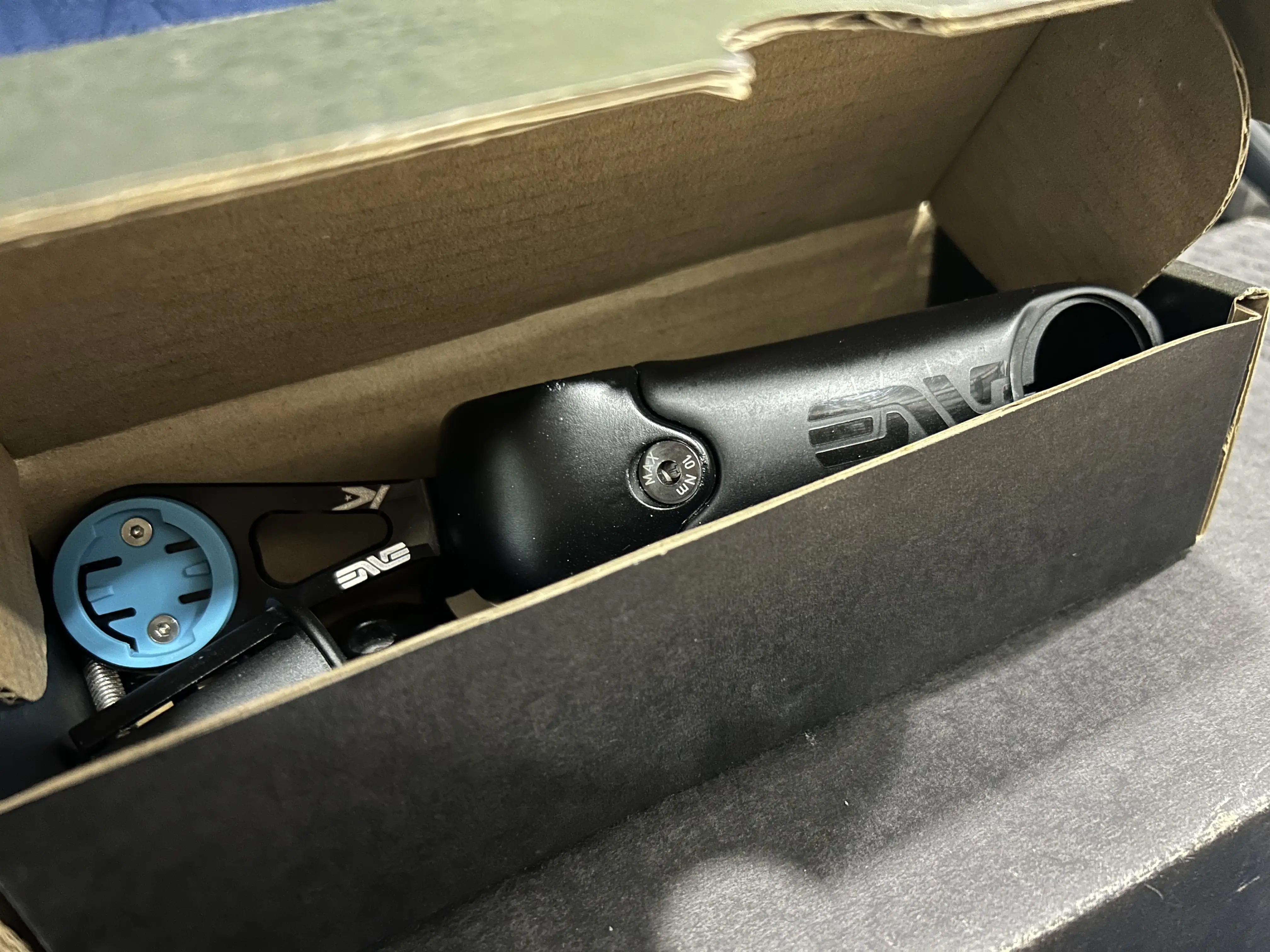 Stem : ENVE Composites Aero Road - 100mm with Enve Aero Stem meter support compatible with Garmin Wahoo GoPro