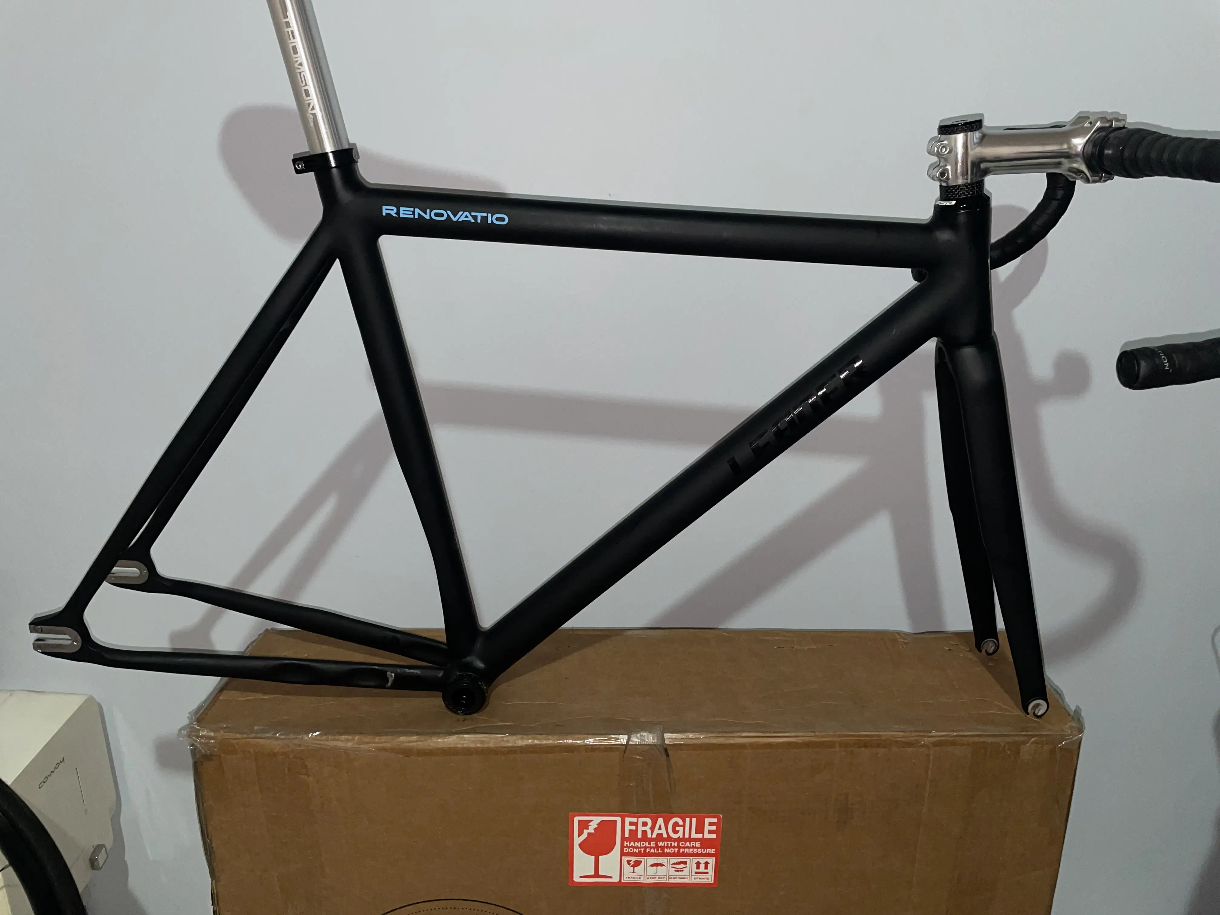 Selling frameset Leader Renovatio