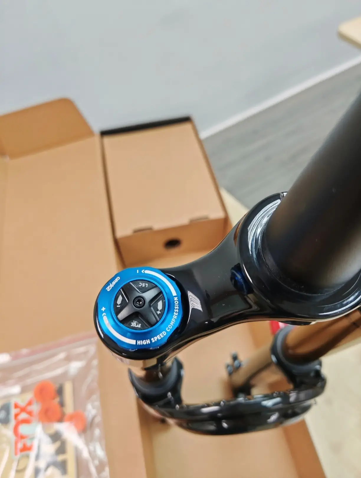 2025 Fox Factory 36 Float - Gloss Black (29er/27.5+) 160mm - (Brand New!!)
