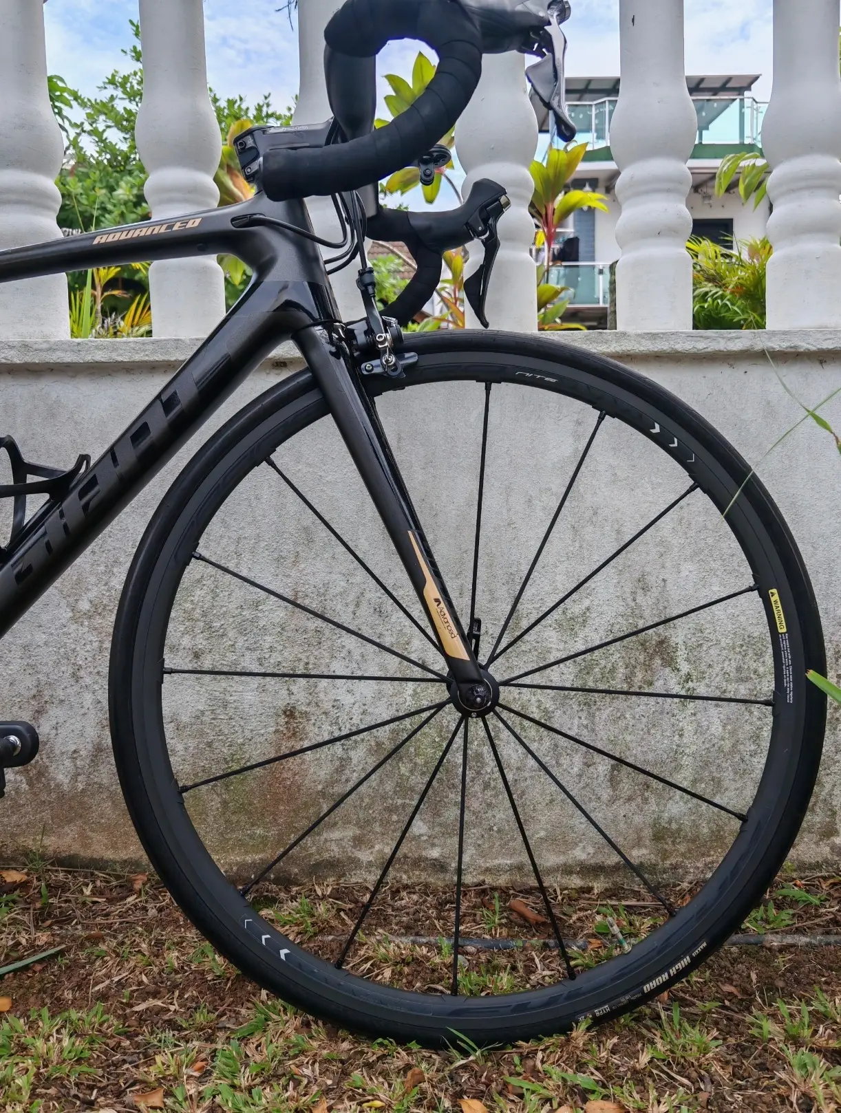 Giant TCR Advance 1 (S size) R8000 - Like New