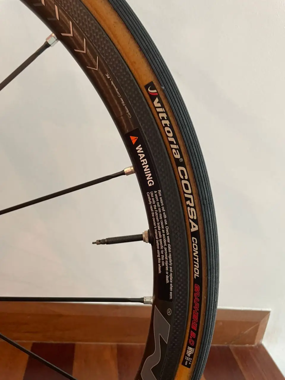 Fulcrum Racing Zero Carbon C17 (RimBrake) Shimano BodyHub - (99.9% like New!!!)