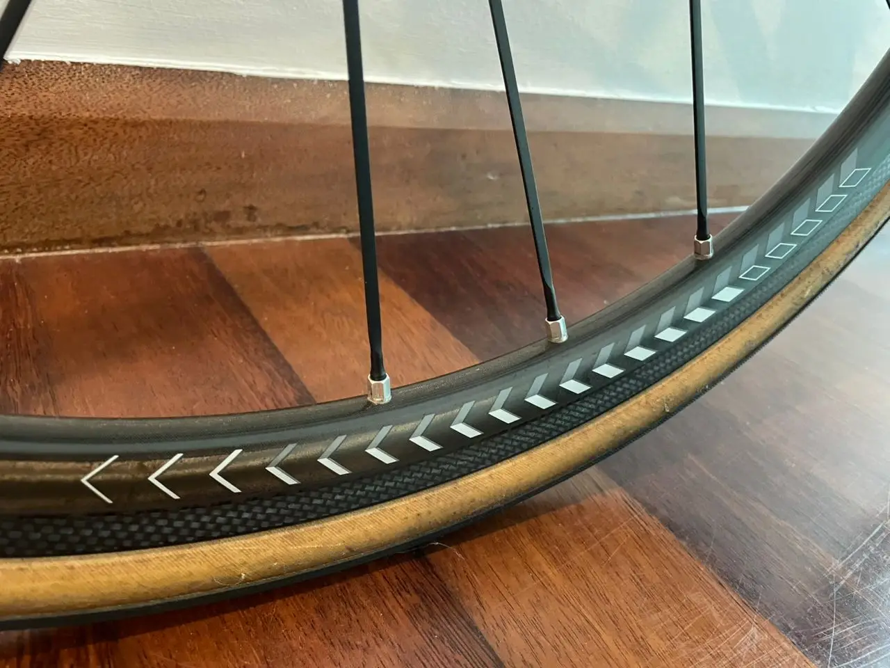 Fulcrum Racing Zero Carbon C17 (RimBrake) Shimano BodyHub - (99.9% like New!!!)