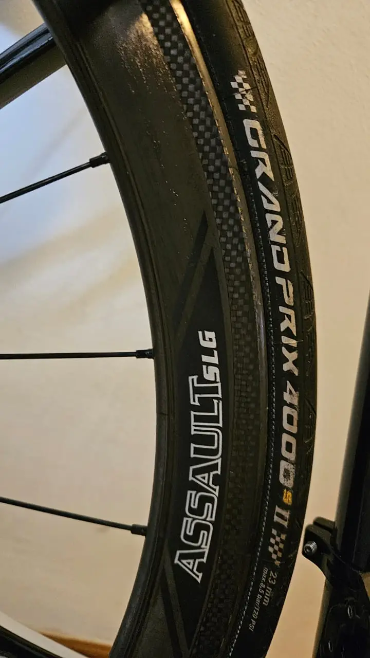 Bianchi Intenso "Pro-Build" Edition Full carbon endurance road bike, meticulously upgraded for performance and power tracking.