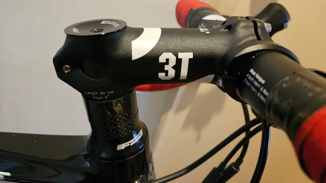 Bianchi Intenso "Pro-Build" Edition Full carbon endurance road bike, meticulously upgraded for performance and power tracking.
