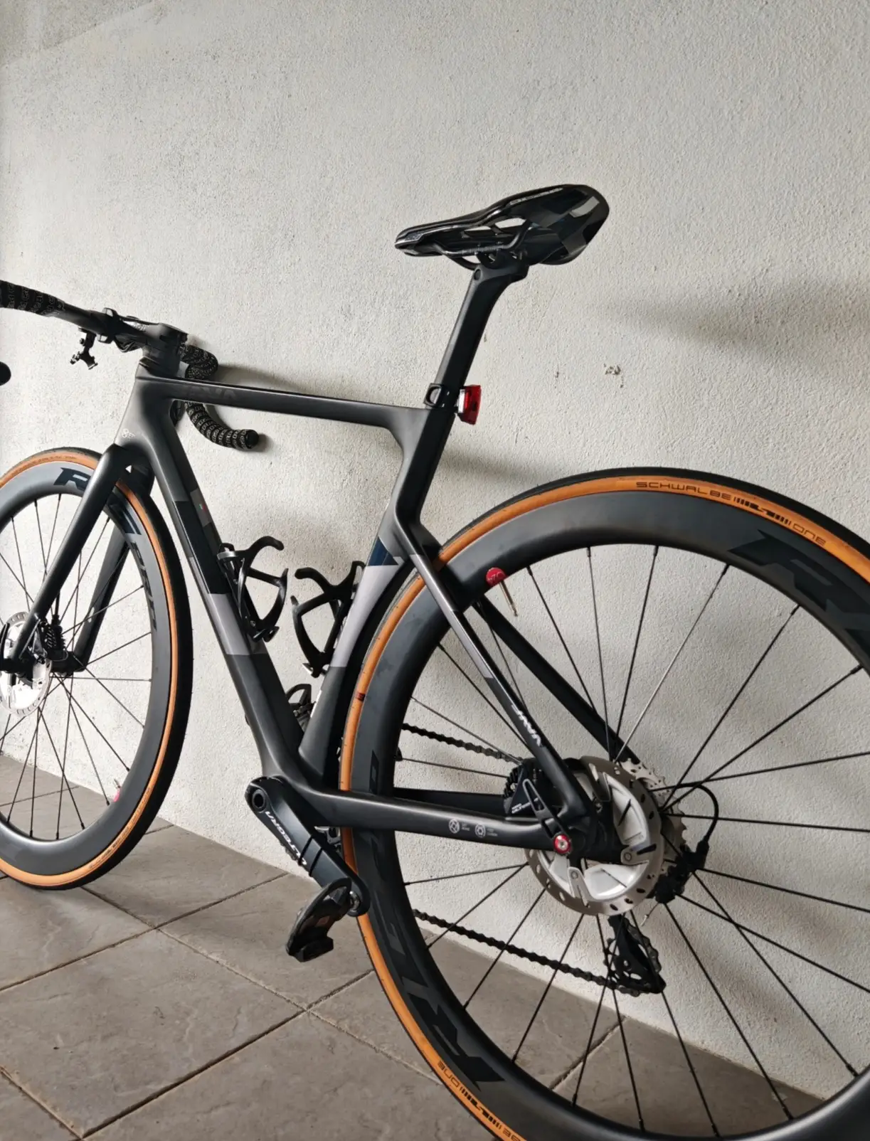 JAVA VESUVIO DISC (7.6kg) R8020 (Like New !!!)