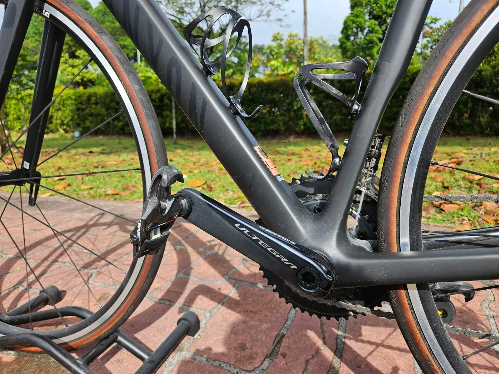 Canyon Ultimate CF SL 8 looking for new owner