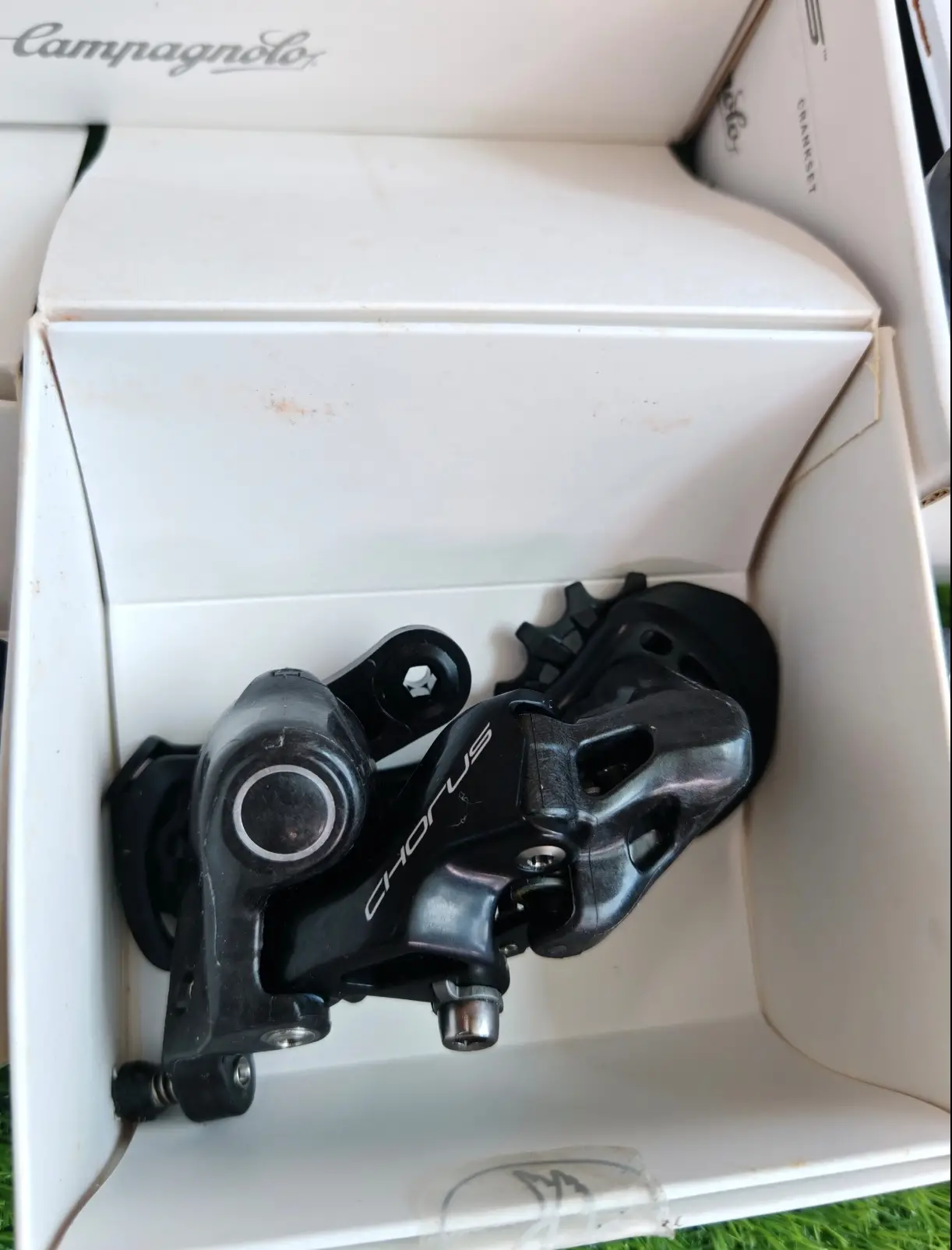 Campagnolo Chorus 12 DISC - 12 Speeds - (Brand New !!)