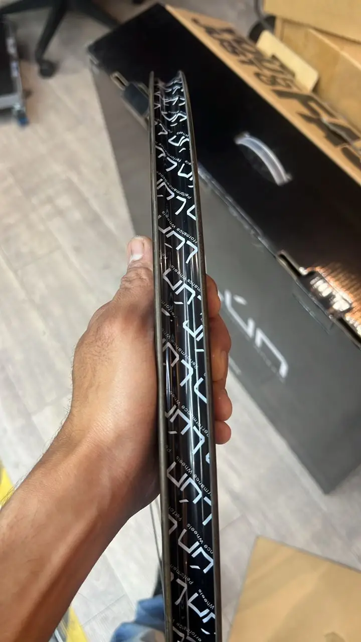 Hyper Lun D38 Carbon Disc (1.38kg) - Brand New !!!