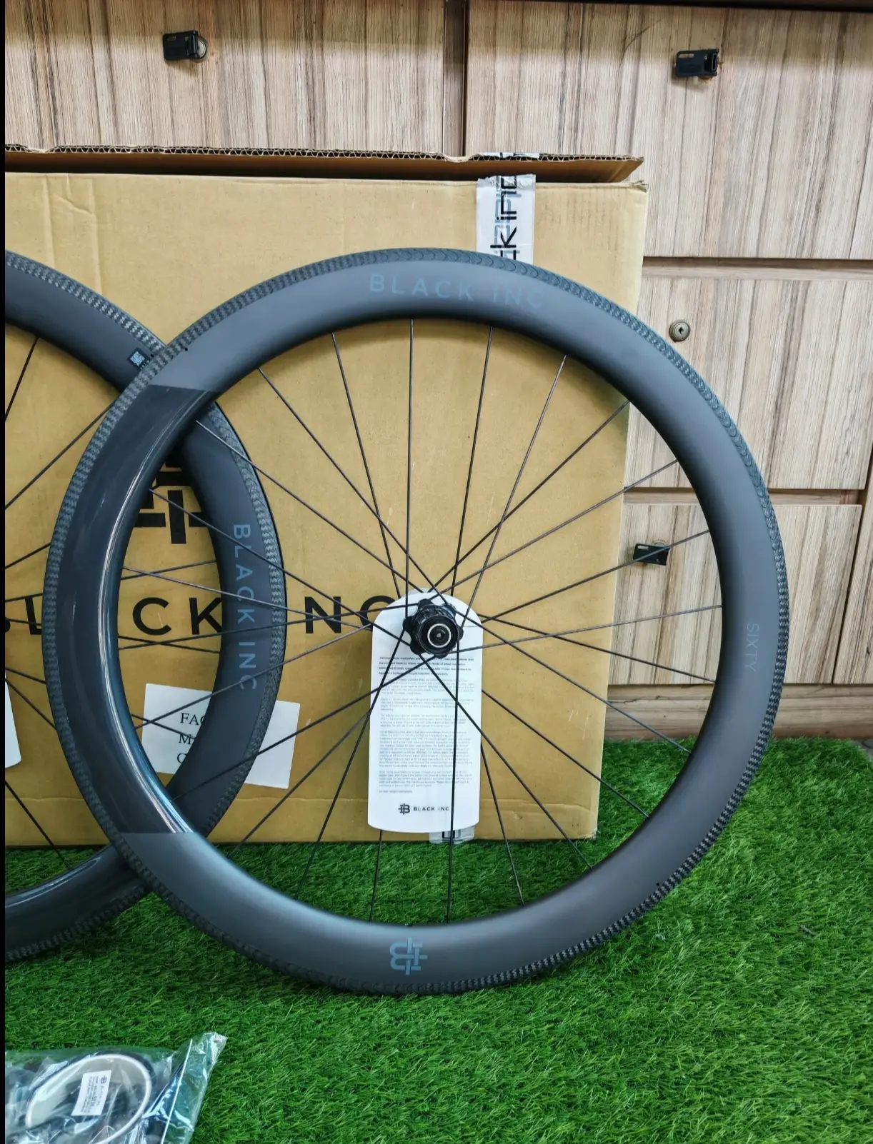 Black-Inc SIXTY Rim-Brake (Ceramic Speed) Clincher;2WF 60mm - Brand New !!