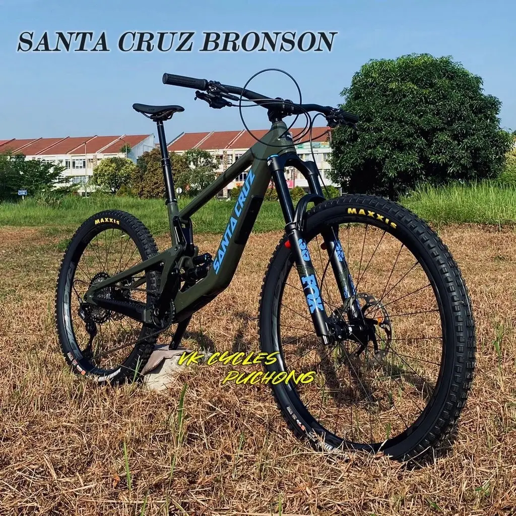 Santa Cruz Bronson Carbon 29" 27.5" Mullet setup Medium Gloss Moss and Blue + RockShox Super Deluxe Select+ Frameset
