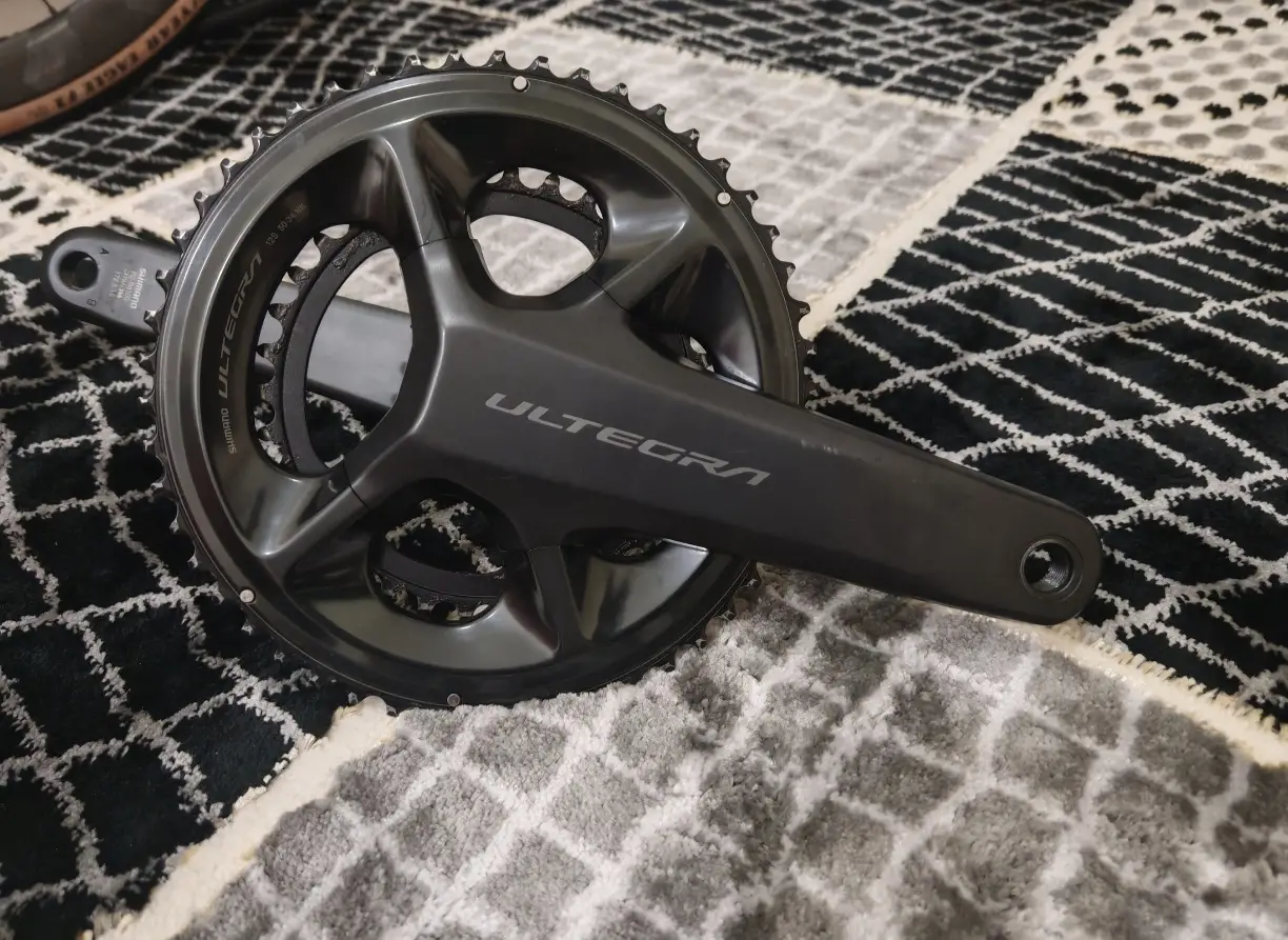 Ultegra R8100 Crankset (50/34;172.5mm) - Like New !!