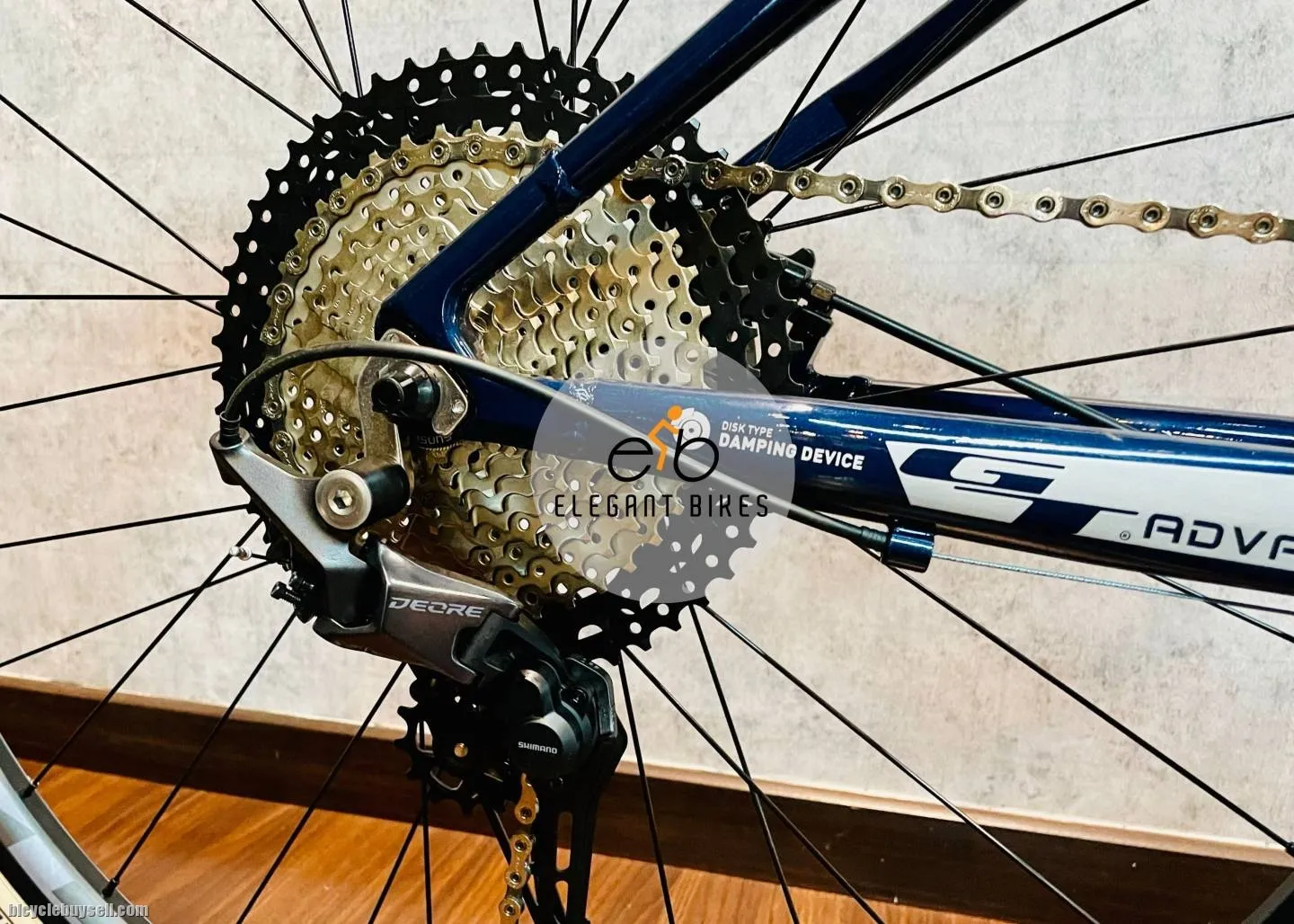 JAVA GT ADVANCE 12SP SHIMANO DEORE REMOTE LOCKUP FORK HOLLOW CRANK