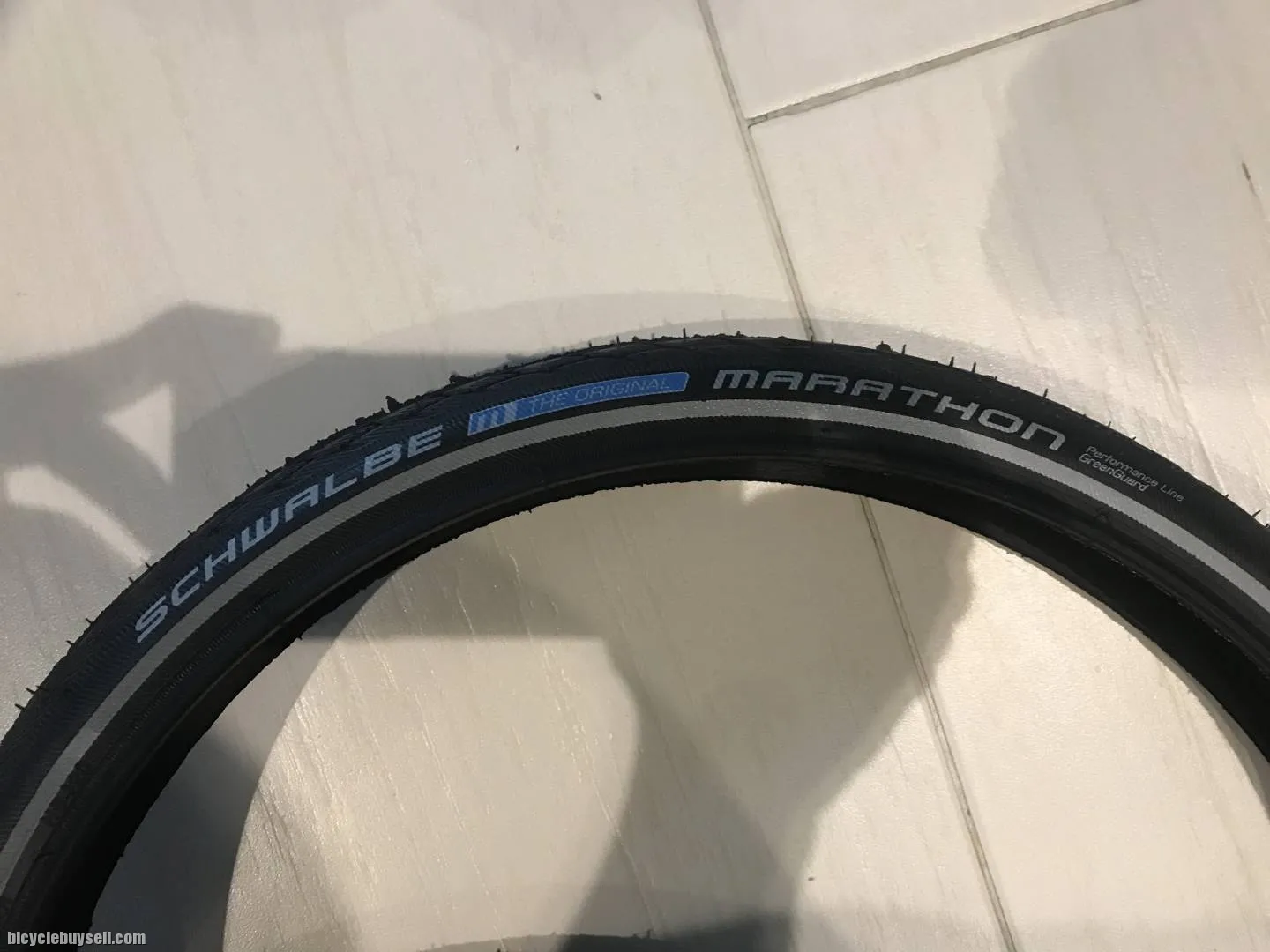 Folding bike tire