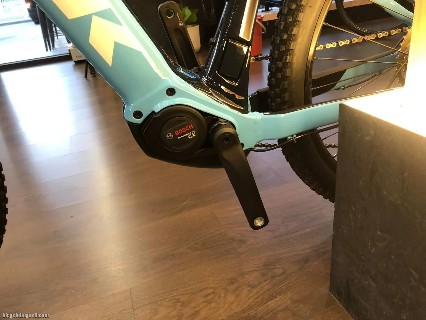 TREK POWERFLY 4 2022