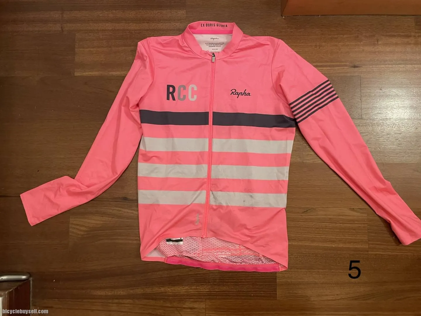 Rapha jerseys and kits: limited editions, silk, pro