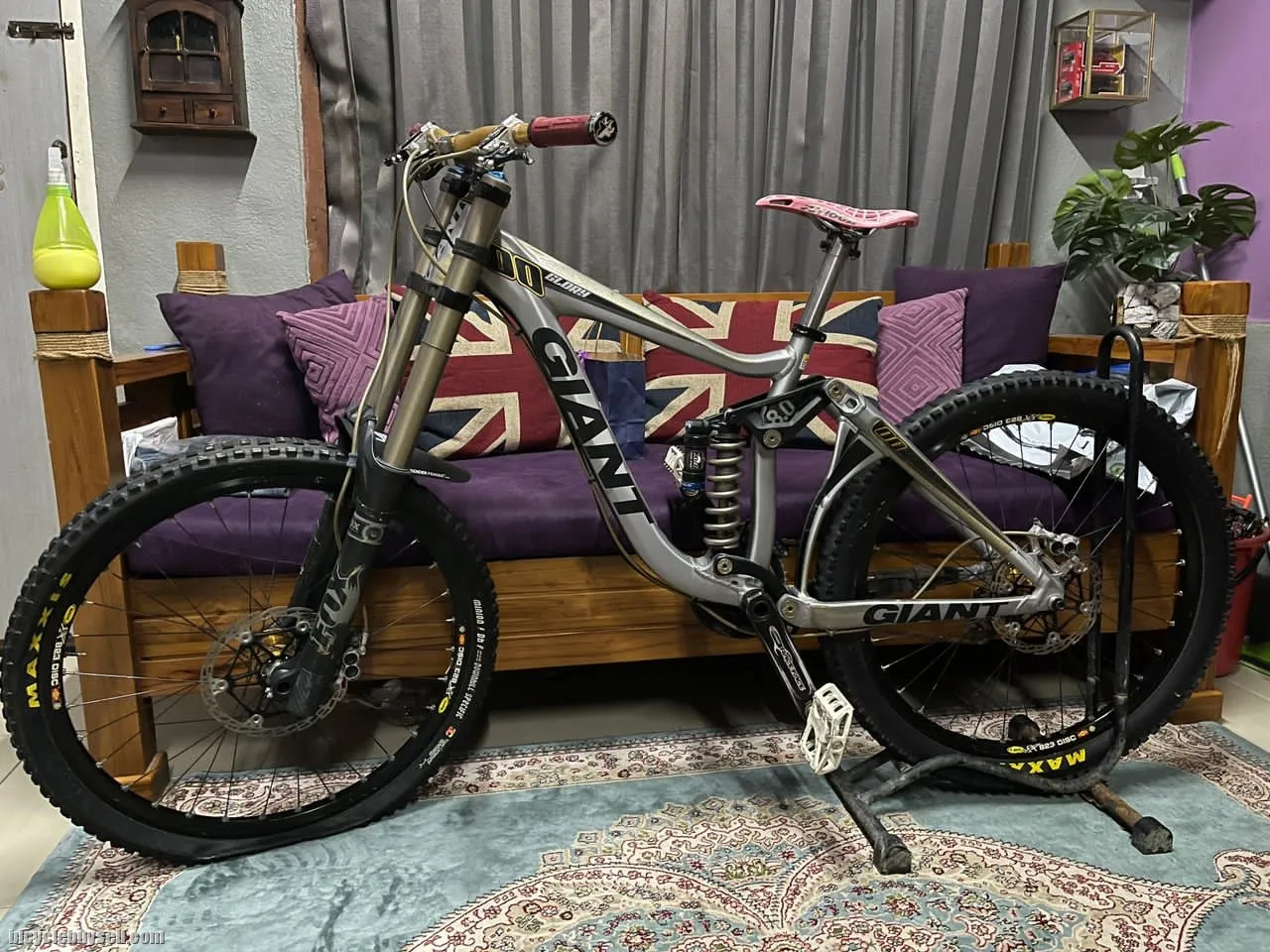 Giant Downhill Bike