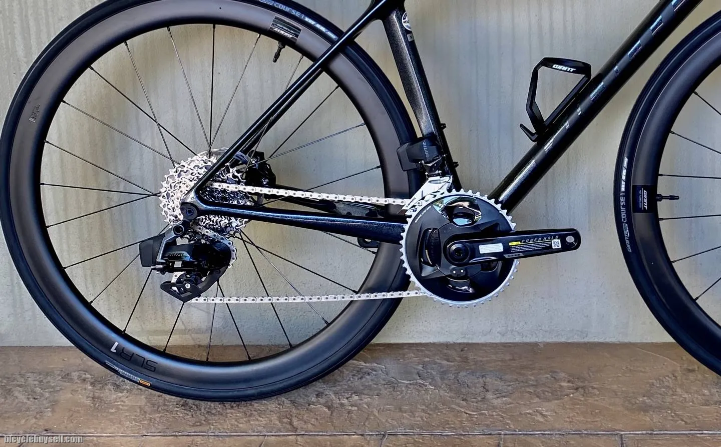 2022 GIANT TCR ADVANCED PRO 1 KOM - SRAM
