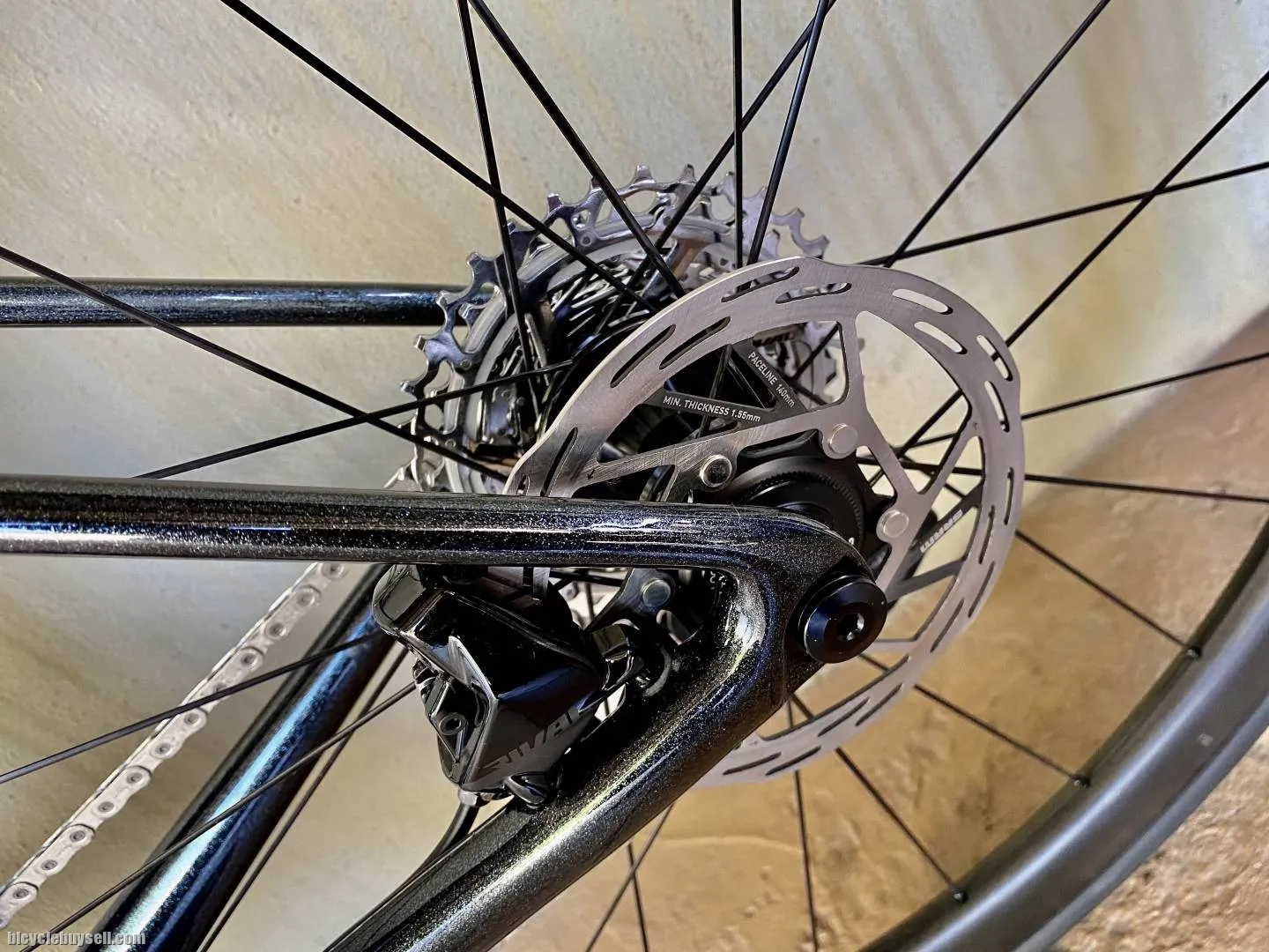2022 GIANT TCR ADVANCED PRO 1 KOM - SRAM