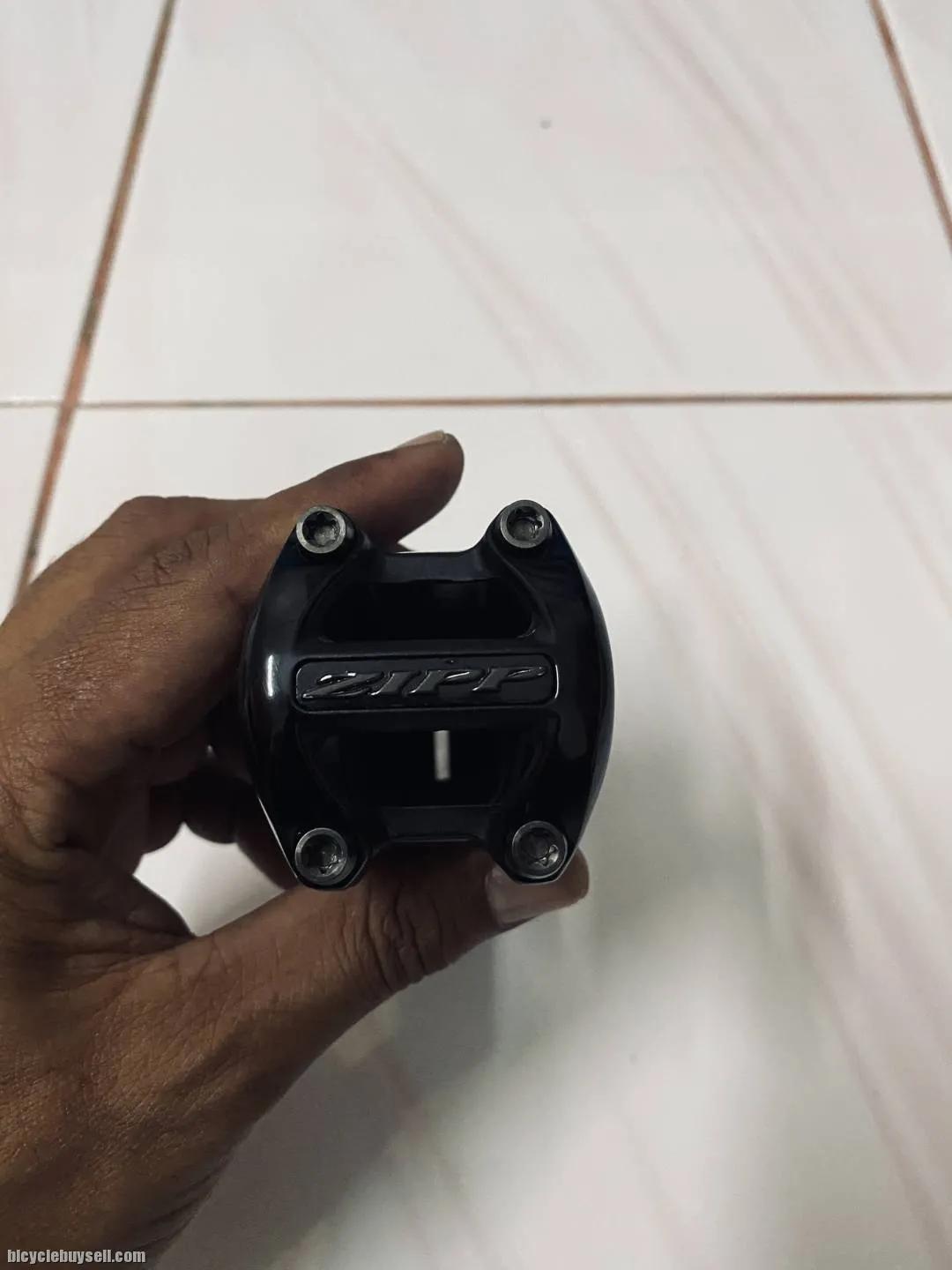 Stem zipp