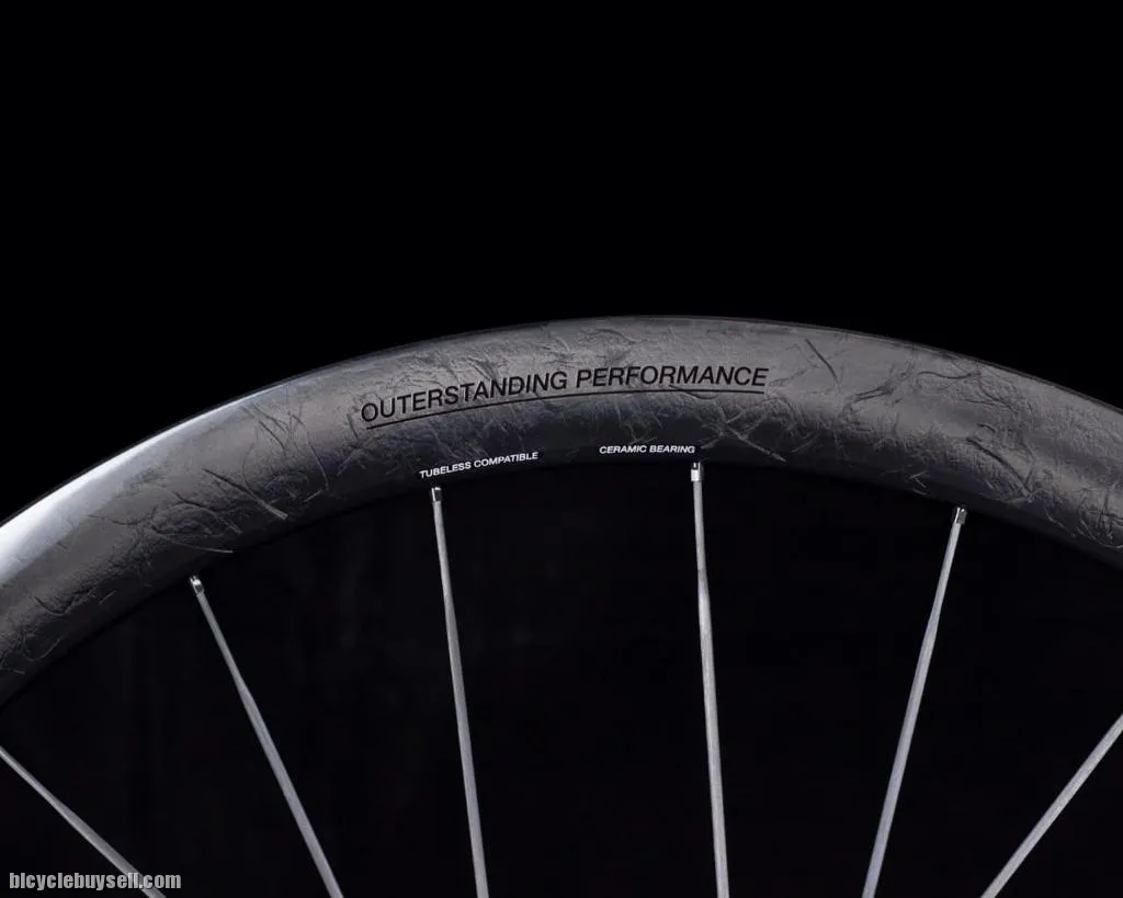 Drive Carbon wheel