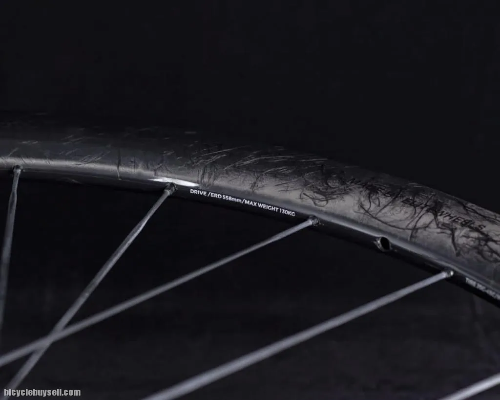 Drive Carbon wheel