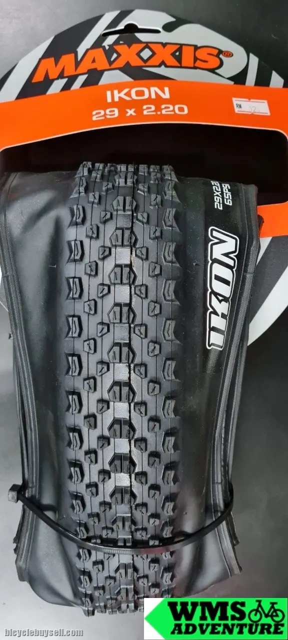 29" x 2.2 Maxxis Ikon Black Tire