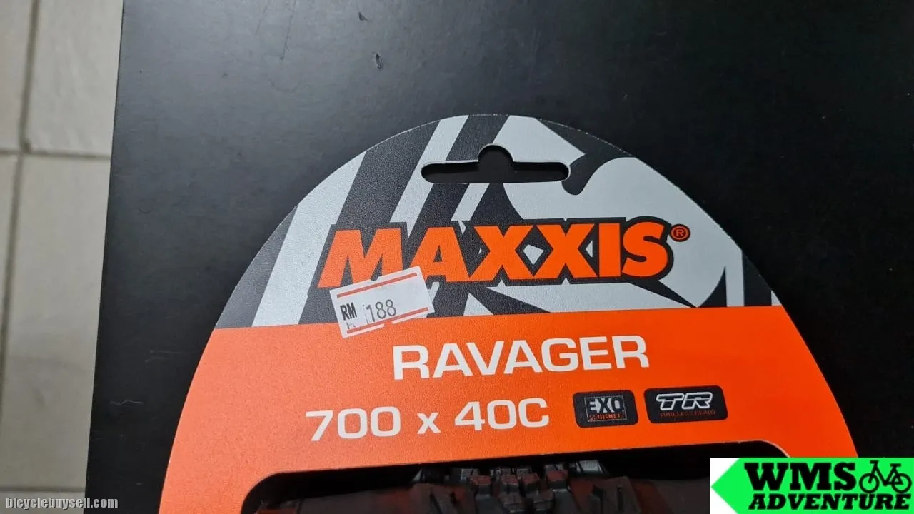 700 x 40c Maxxis Ravager (EXO/TR) Gravel Touring Tire