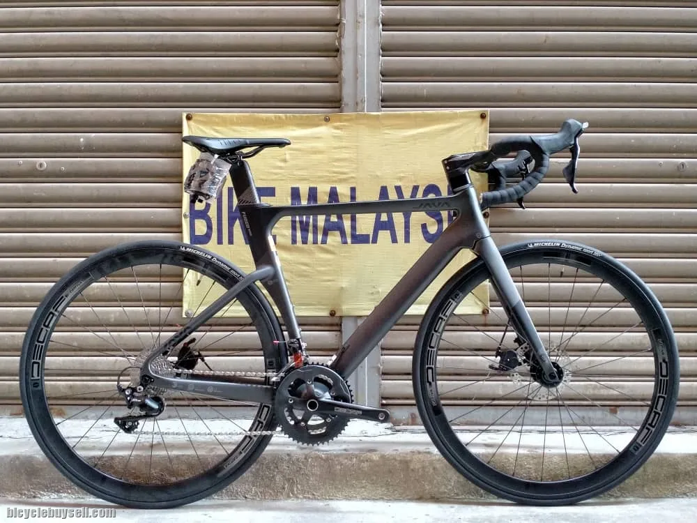 JAVA FUOCO DISC CARBON FRAME SHIMANO 105 2022