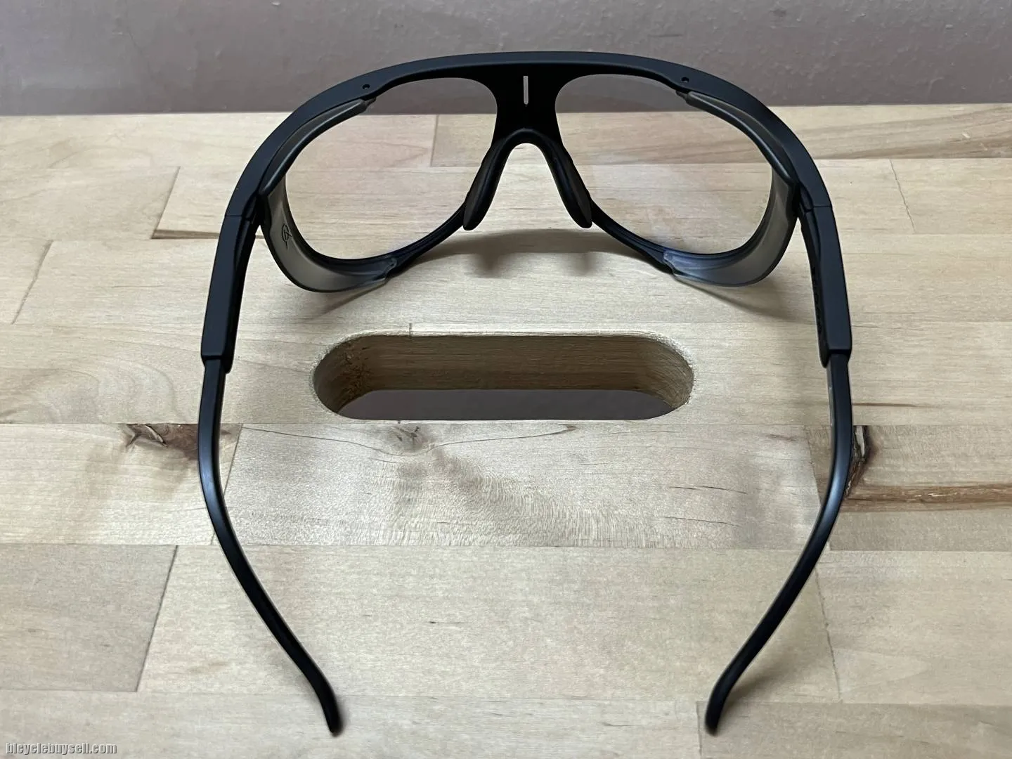 [SOLD] USED Alba Optics Solo Black L-Lens Beetle
