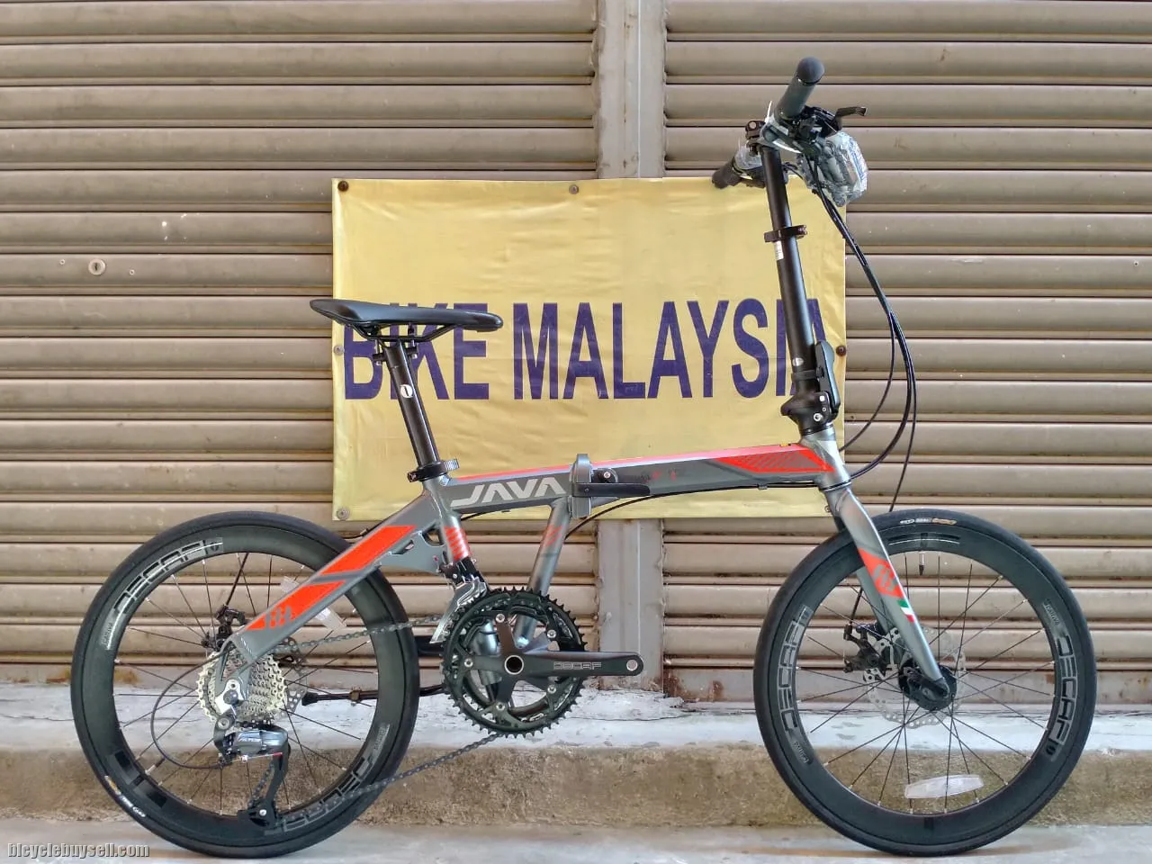 JAVA FIT SHIMANO ALTUS 18-SPEED