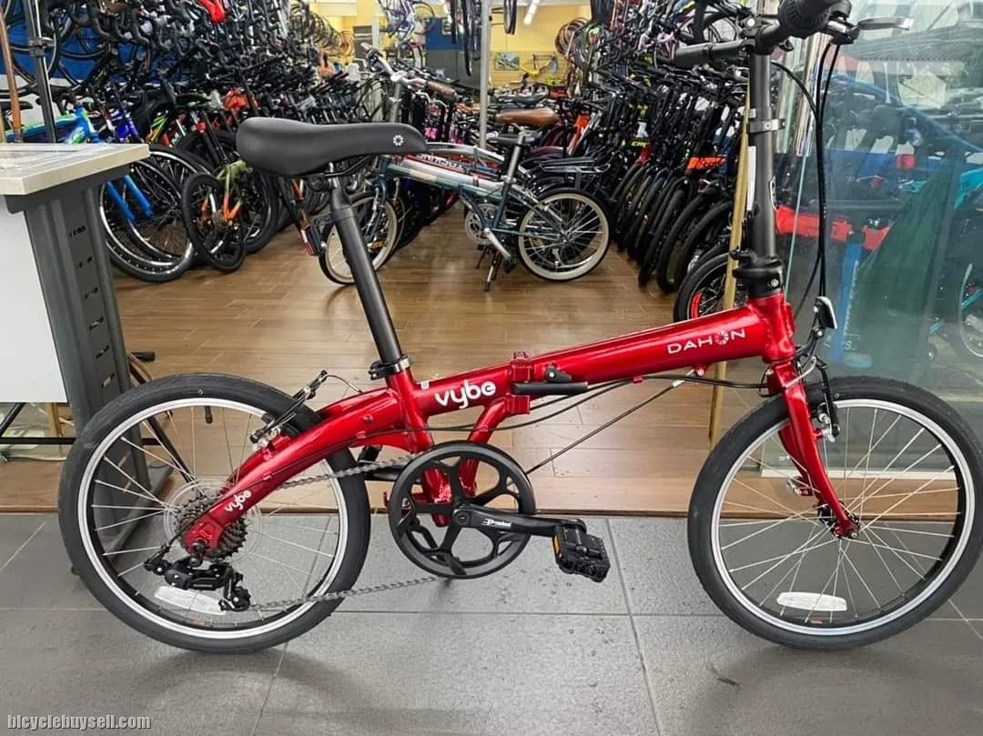Dahon VYBE D7 Folding Bike