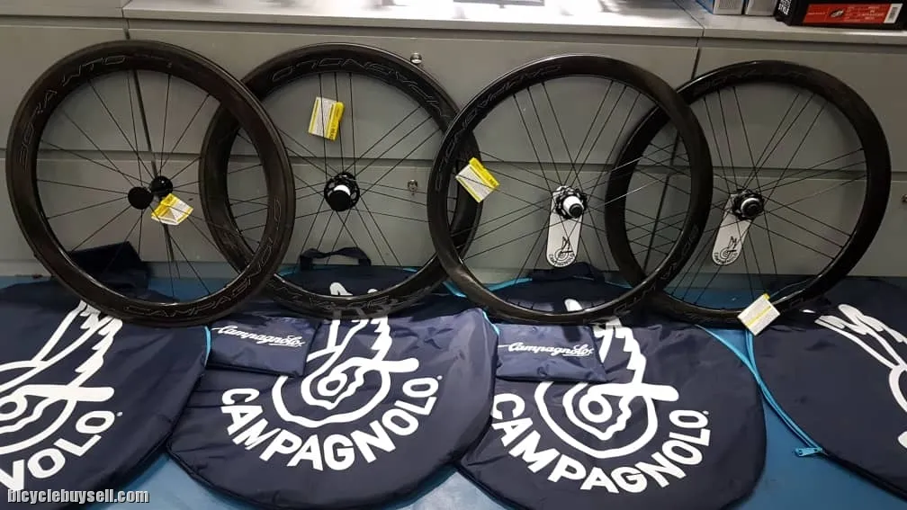 Campagnolo Bora WTO -DiscBrake- (60mm) Clincher (Brand New !!!)