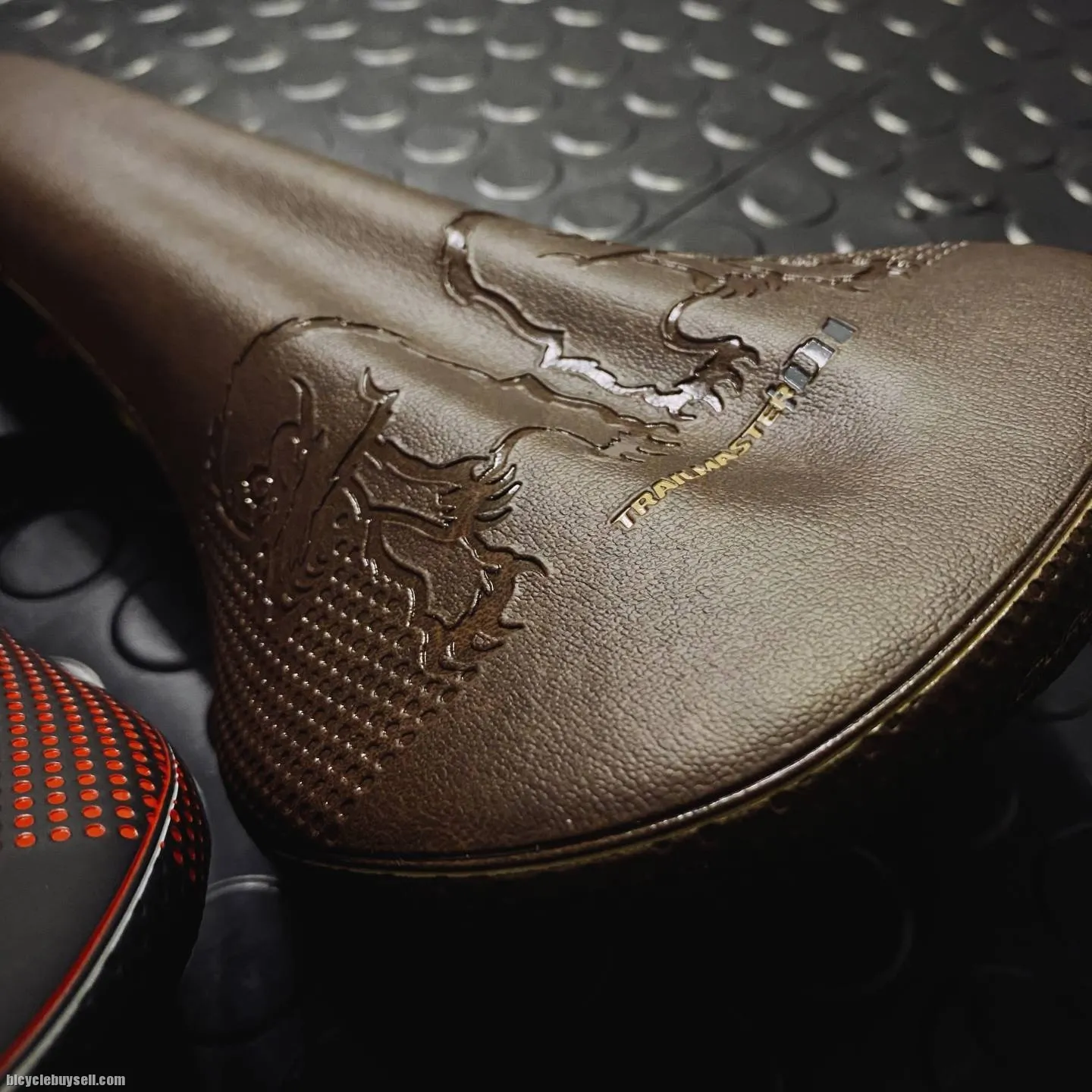 Chromag Trailmaster DT saddle