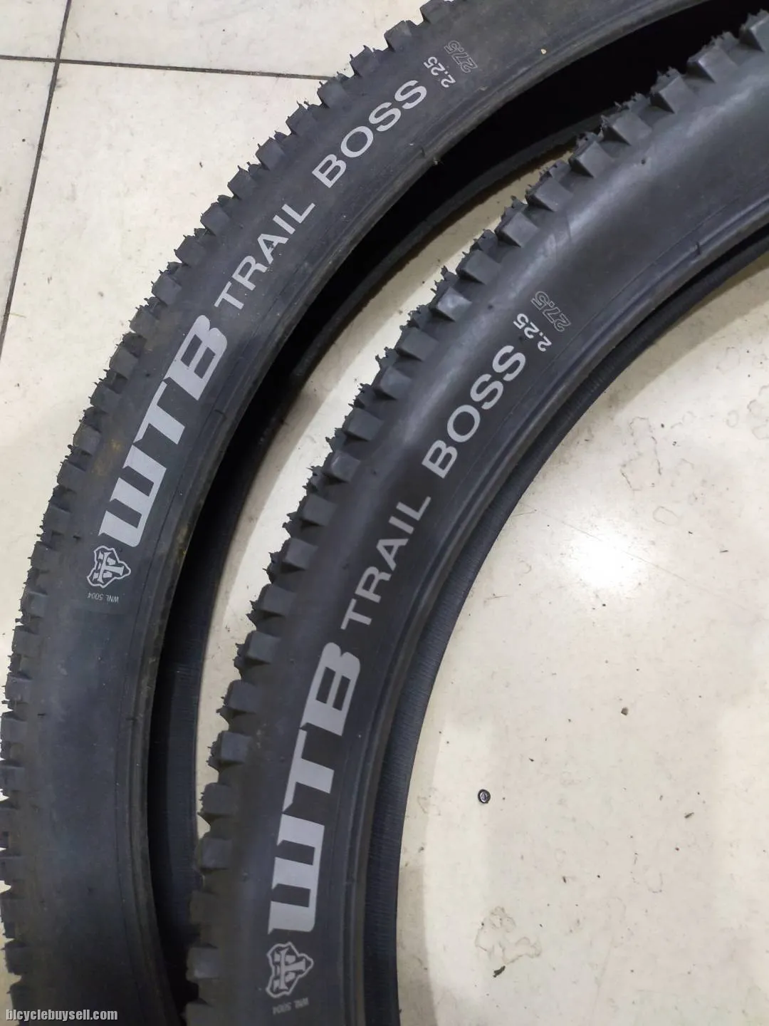 WTB TRAIL BOSS 27.5X2.25 PAIR NEW 2 PIECES (TAKEN OUT FROM NEW BIKE)