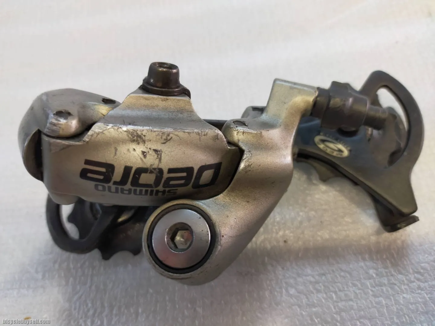 SHIMANO DEORE 9SPEED RD - USED 6 MONTHS PLUS THEN BIKE KEPT IN STOREROOM - SELL TO UPGRADE 11SPEED