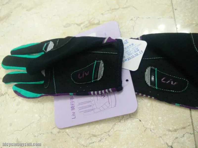 LIV by Giant Full Finger Sport 1 Series Cycling Gloves for Women