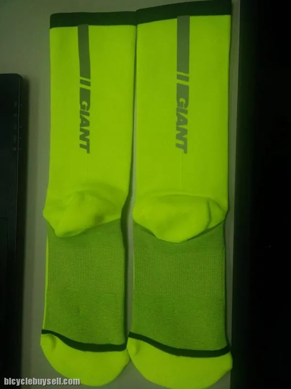 Giant Illume 8 Inch Men's Cycling Socks Made in Korea Flouro Yellow in S/M/L size Reflective Decal