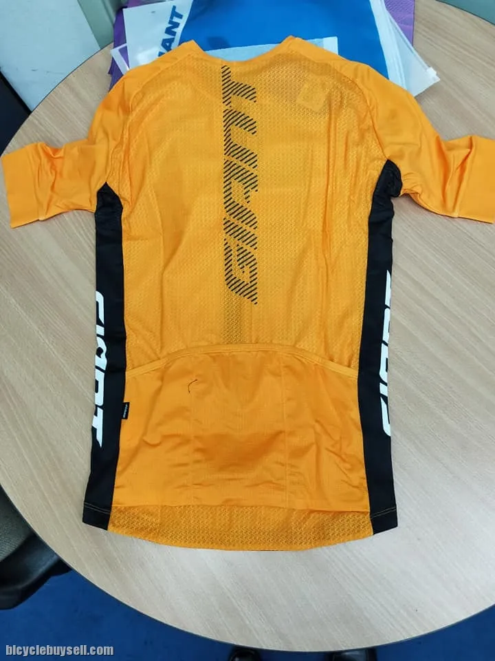 2018 Giant Flare Series Short Sleeves Cycling Jersey for Men M, L and XL - Made in China