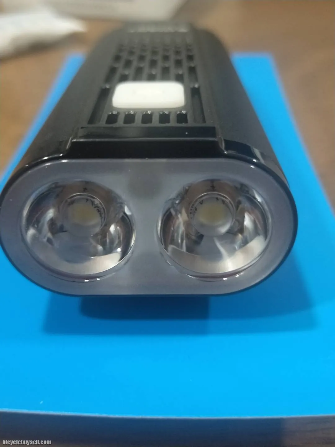 Giant Numen Solo 1400 Lumens by Magicshine Front Light / Beam