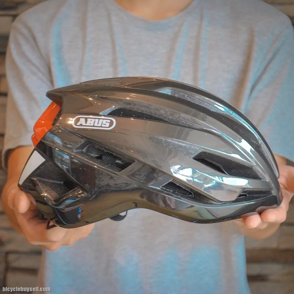 Abus StormChaser | ROAD BIKE HELMET |
