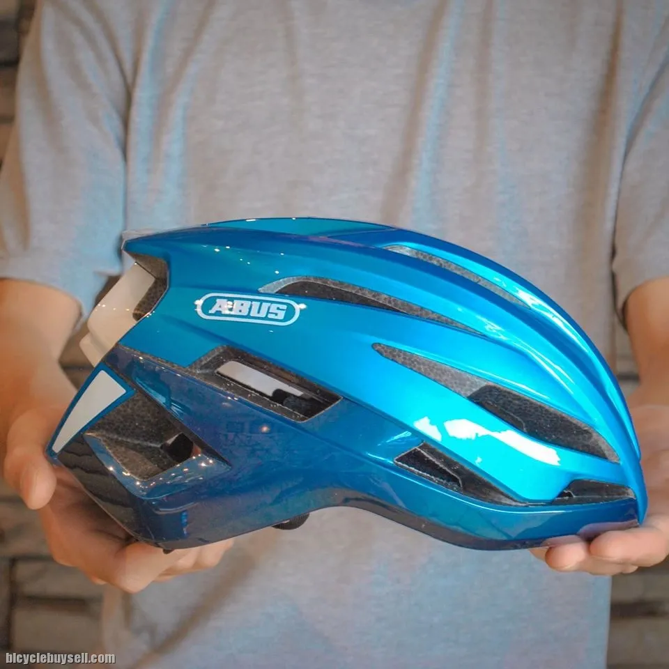Abus StormChaser | ROAD BIKE HELMET |