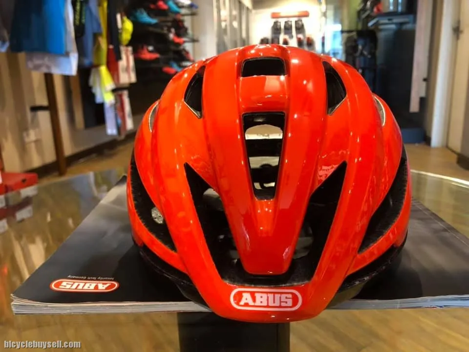 Abus StormChaser | ROAD BIKE HELMET |