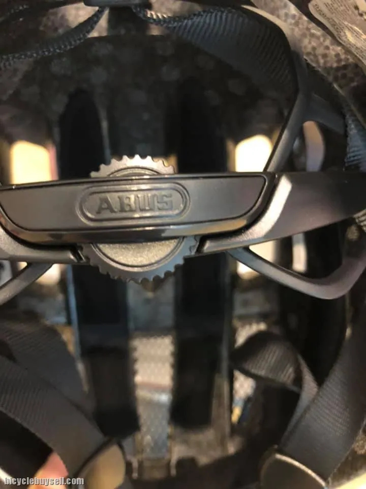 Abus Macator CYCLING HELMET
