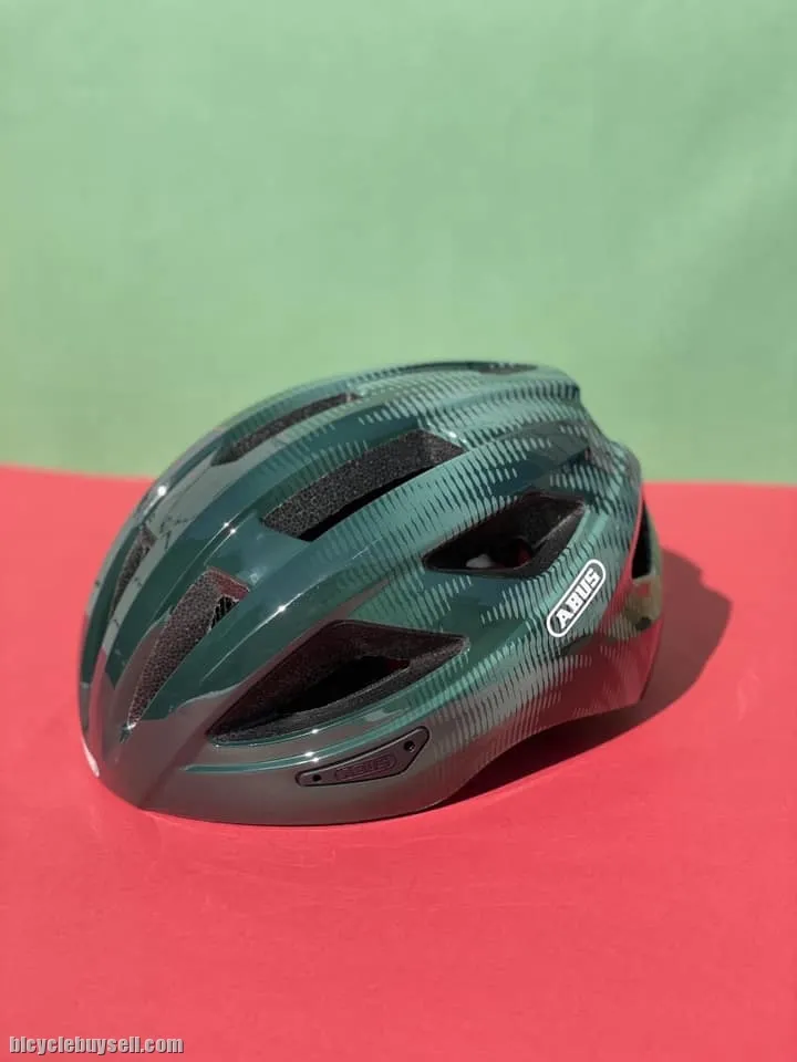 ABUS MACATOR CYCLING HELMET