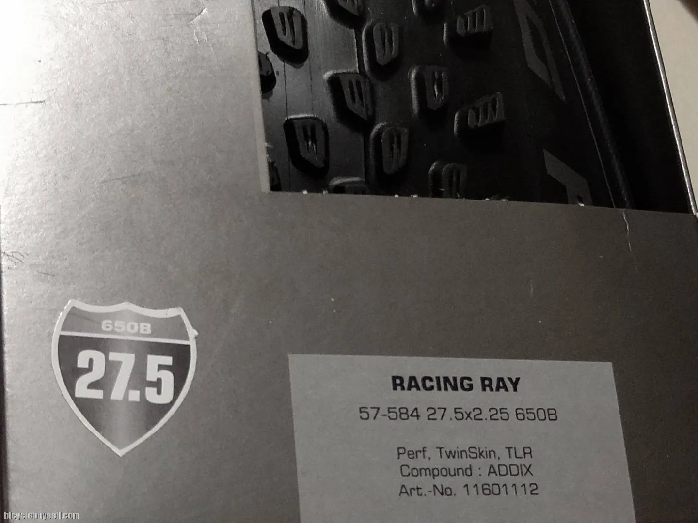 Schwalbe Racing Ray 27.5 x 2.25 MTB Tire Performance Line TLR Addix Compound Black