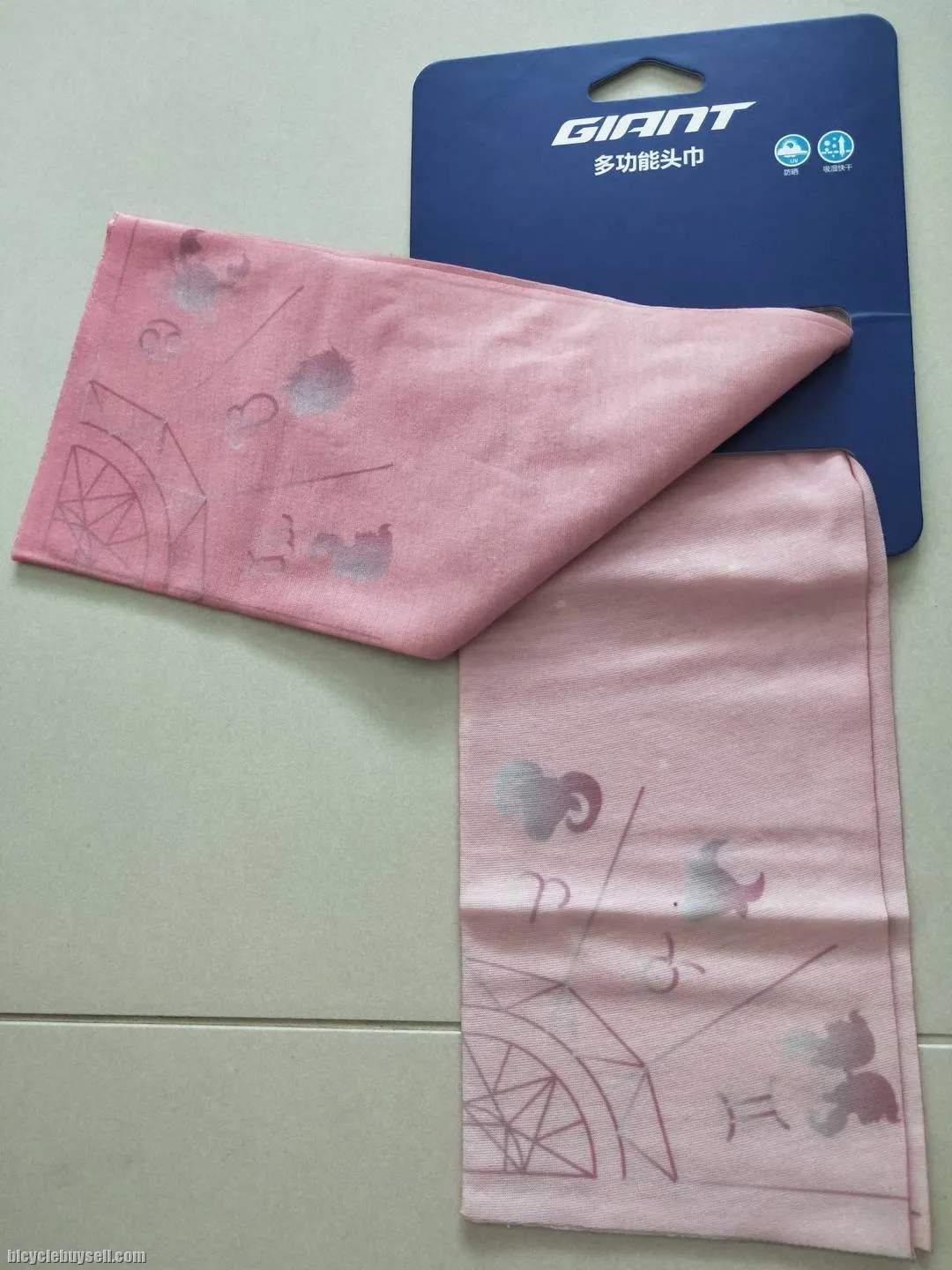 Giant Headscarf 2021 Series - Horoscope - 11 variances