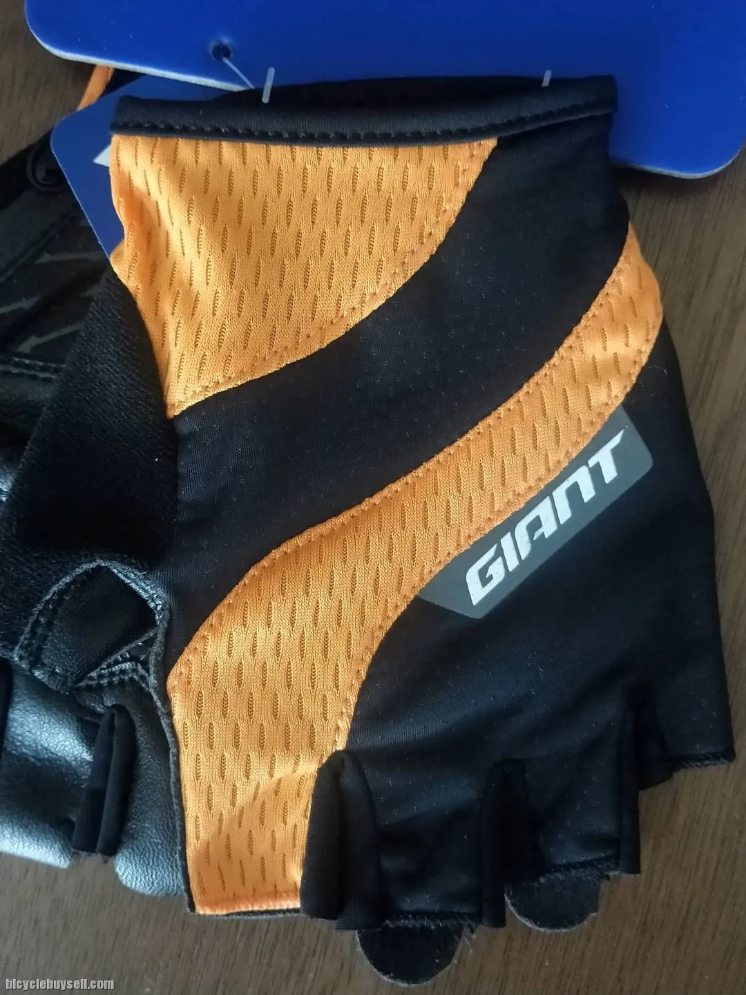 Giant 2020 Series G206 Half Finger Gloves Unisex / Men
