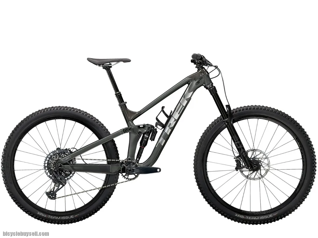 2022 TREK 29" SLASH 8 ALLOY !