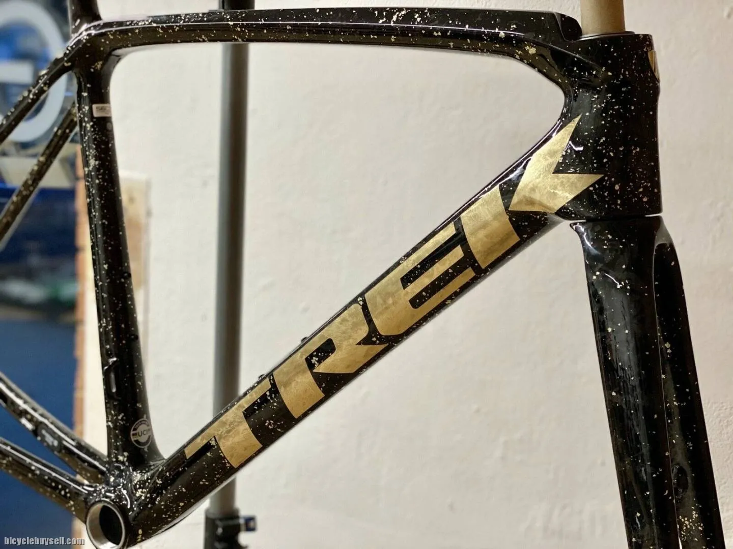 2022 TREK EMONDA SLR DISC PROJECT ONE FRAME SET !