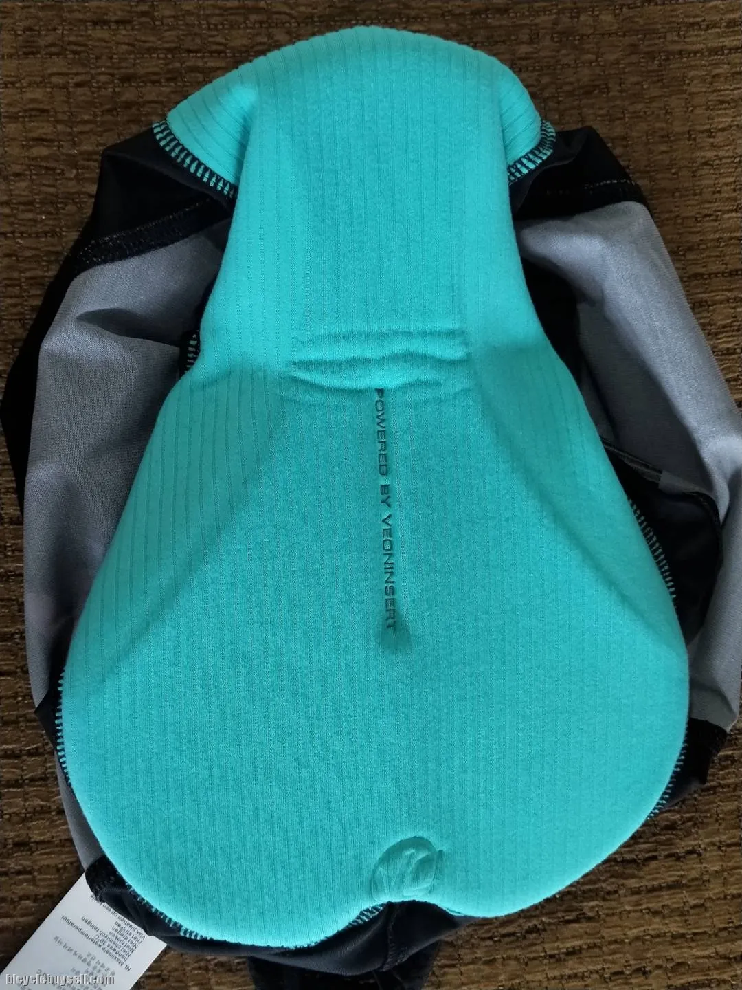 LIV by Giant Cycling Bib Black with mesh strap Cool Feel Easy Matching